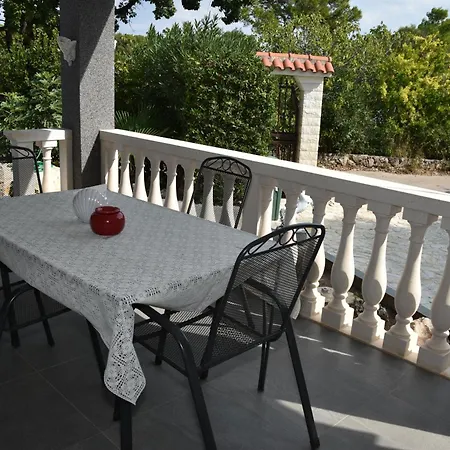 Holiday home La Familia Jadrija